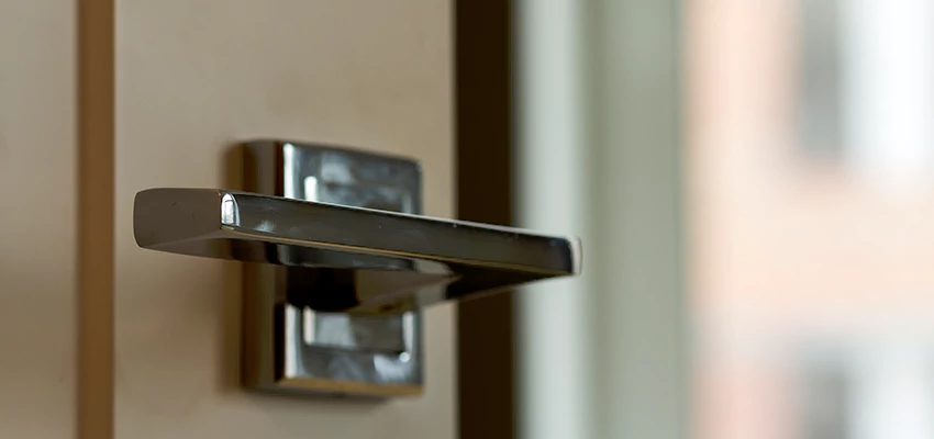 Door Lever Knob Repair in Red Bluff, California