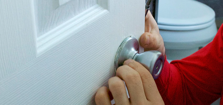 Vintage Door Knob Replacement in Red Bluff, CA
